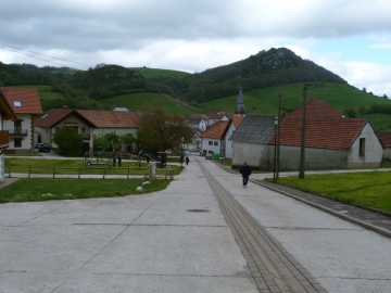 19-05-2013 16.53.27 Urrobi-Garralda Monte Corona