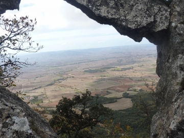 59.- ventana en la montaña