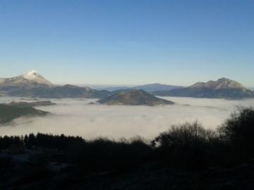 9.- IMG-20180128-WA0004_POR ENCIMA DE LAS NUBES