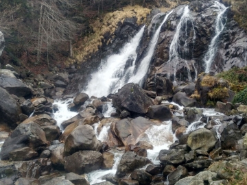 44.-Cascada del valle del Pont dËspagne (Cauterets, Francia)
