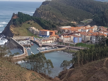 47.-Arminza. Mar y Montaña