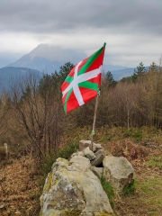23.-ikurriña (Irutontorreta - Bergara)